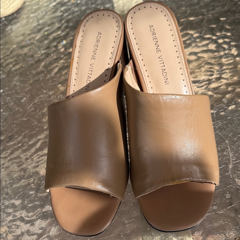 Adrienne Vittadini Women's Brown Mules